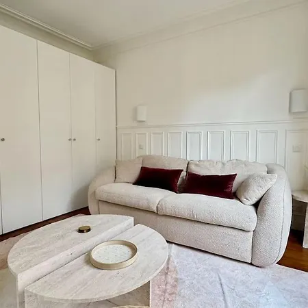 Elegant & Bright Close To Canal Saint-martin *