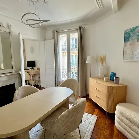Apartment Elegant & Bright Close To Canal Saint-martin